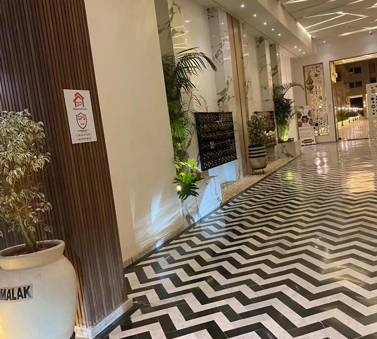 Burj Malaak Appartement Dans Une Residence Privee Avec Piscine Μαρακές